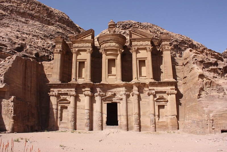 Lost Cities: Uncovering Ancient Civilizations Buried Beneath the Earth